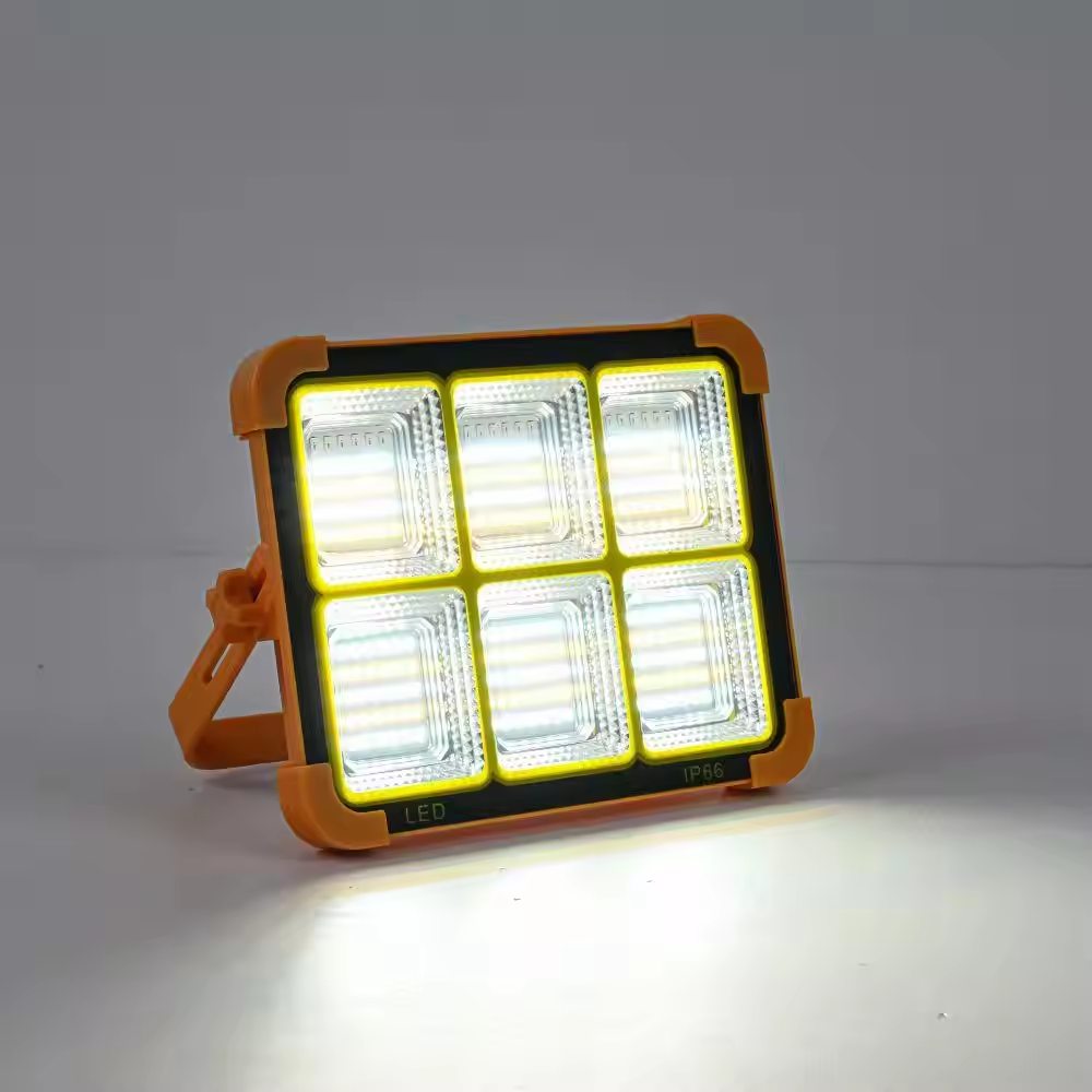 Outdoor Portable LED Solar Flo - Zumtobel Outdoor Lighting 评论和价格